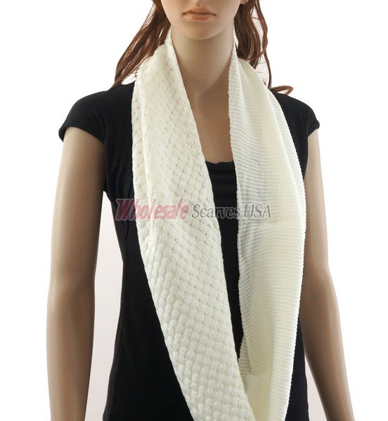 (image for) Knitted Pattern Infinity Scarf Ivory