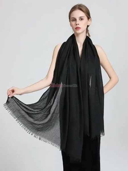 (image for) Oversized Lightweight Scarf 3301 Black