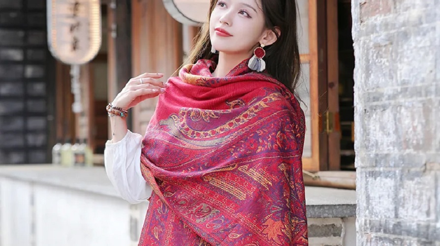 Tapestry Style Paisley Pashmina